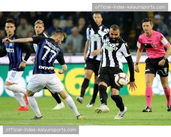 半场战报：热那亚0-0乌迪内斯，场面沉闷双方合计仅一脚射正