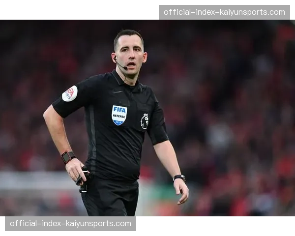 法国裁判委员会公布本轮执法名单，焦点战巴黎对阵尼斯由老裁判图尔平执哨