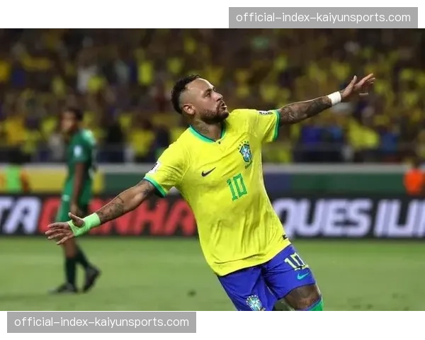 官方伤情更新:内马尔恢复有球训练,预计四月回归 官方伤情更新:内马尔恢复有球训练,预计四月回归